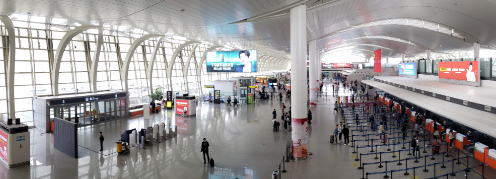 Commercial Display Solutions in the Transportation Sector